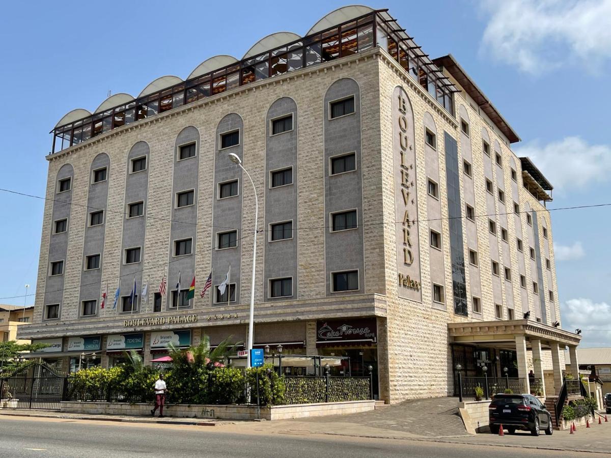 Boulevard Palace Hotel Monrovia Exteriör bild