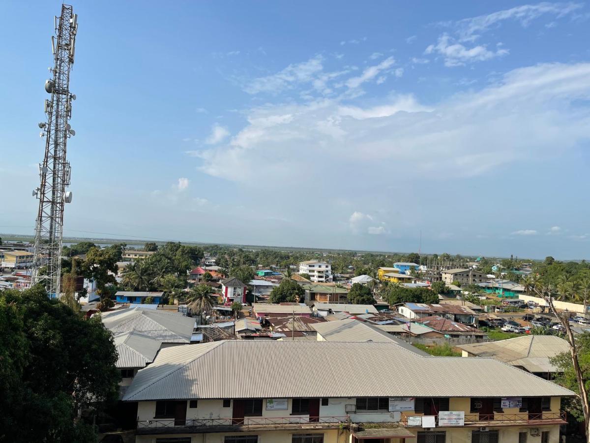 Boulevard Palace Hotel Monrovia Exteriör bild