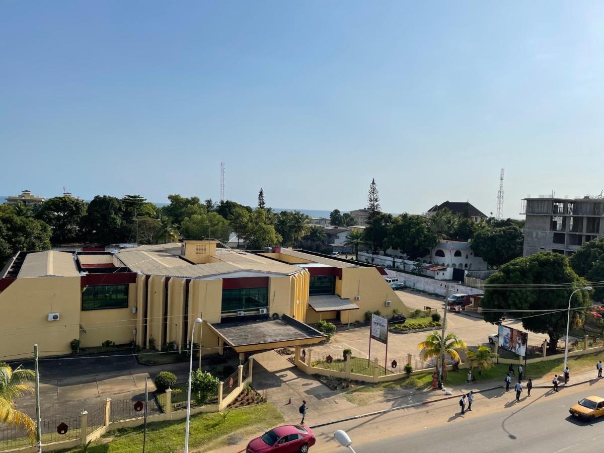 Boulevard Palace Hotel Monrovia Exteriör bild
