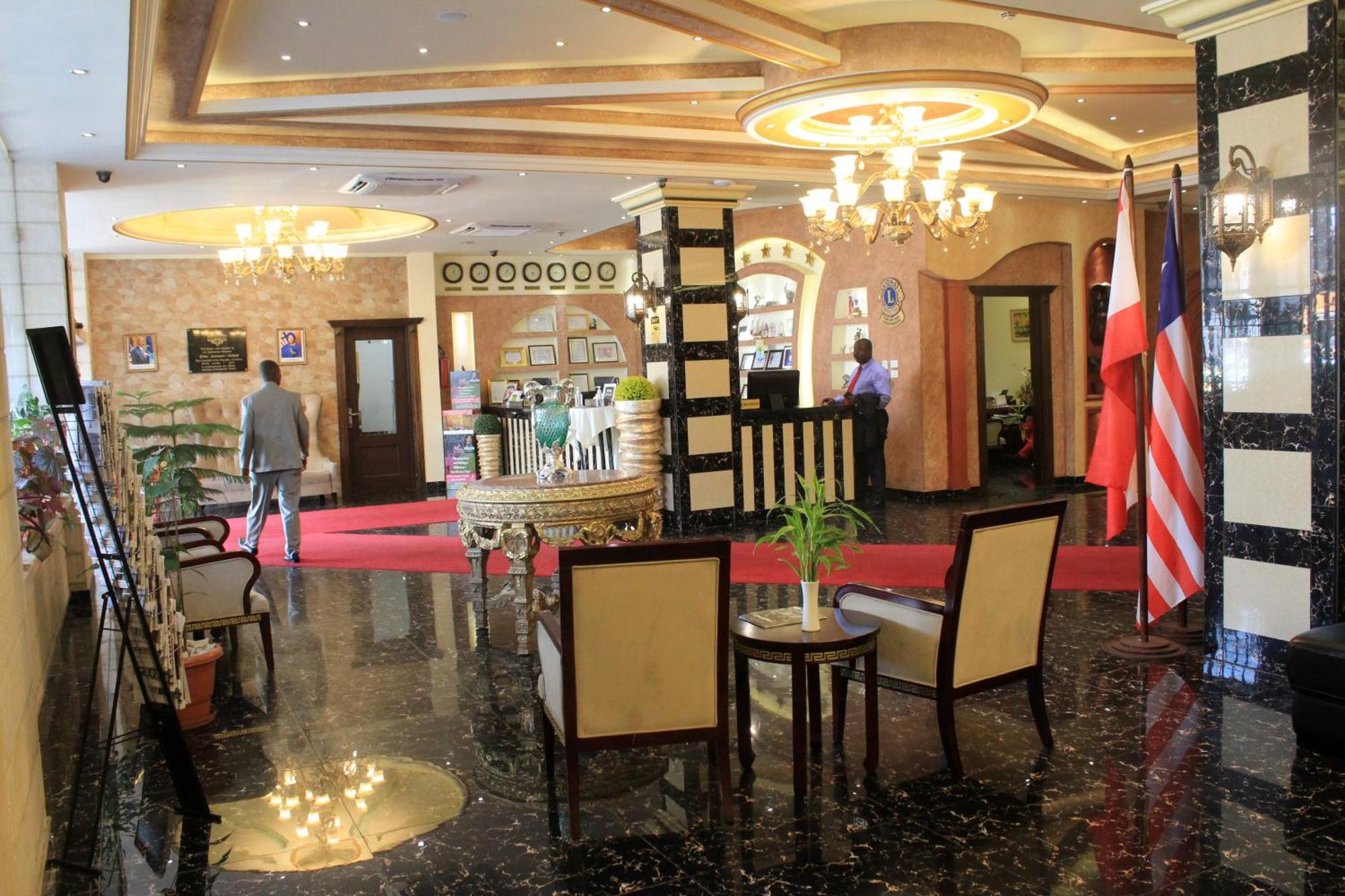 Boulevard Palace Hotel Monrovia Exteriör bild